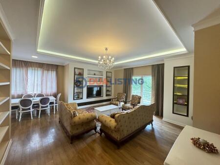 FOR RENT APARTMENT 2+1+2 WITH Garage  AT DRY LAKE !!