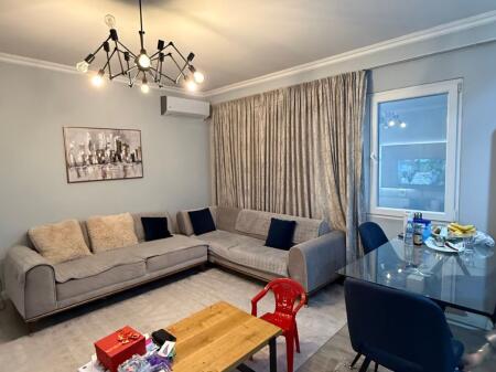 Ne Qesarake Shitet Apartament 2+1+2 Me Planimetri Te Rregullt!