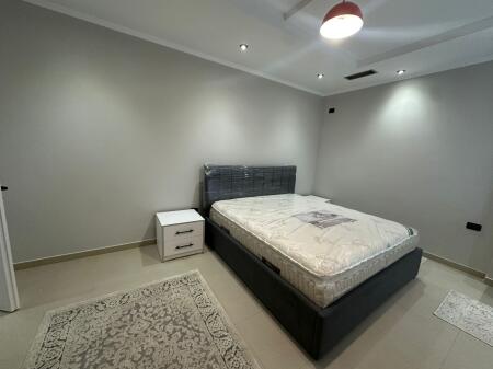 Apartsment 2+1 me qira tek Rruga Besa prane Siri Kodres