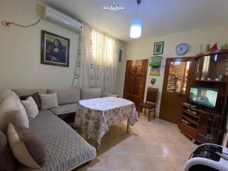 Vile Me Qera 3+1 ne Qender (ID BV22550) Tirane