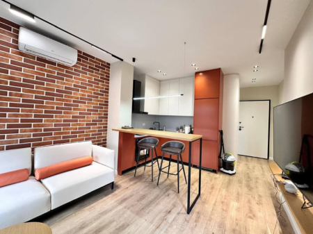 🏡 Apartament 1+1 me Qira – Bulevardi i Ri