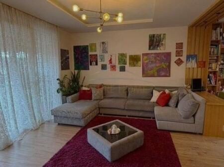 Shitet, Apartament 2+1, Rruga Gramoz Pashko, Fakulteti Ekonomik.