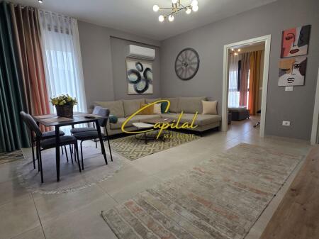 APPARTAMENTO IN AFFITTO 2+1+2 KODRA E DIELLIT 900 EURO