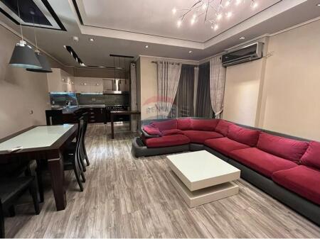 APARTMENT 2+1+2+ PARKING - NEAR THE DRY LAKE