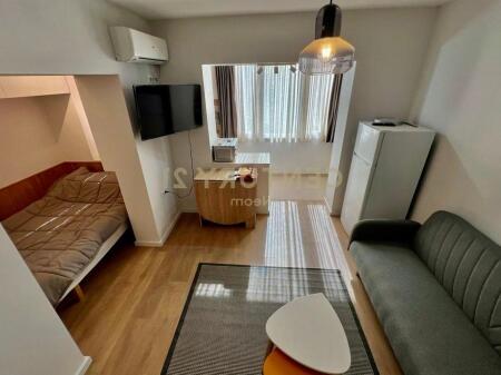 Garsoniere me qira tek Mine Peza