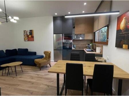 Apartament 2+1 per qira, Blloku i Vilave Selite