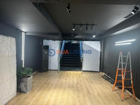 SHITET AMBIENT KOMERCIAL TE ISH EKSPOZITA!