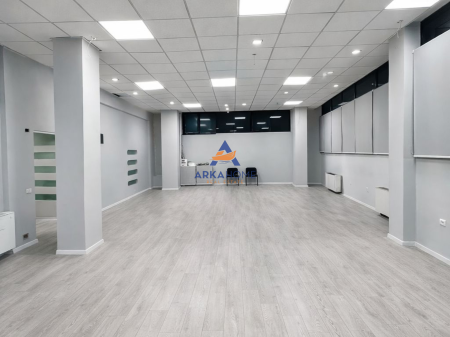 JEPET ZYRE DUBLEX ME QERA 655M2 "RRUGA E KAVAJES,PRANE KISHES" 5800 EURO