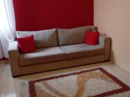 Jepet me qira 1+1 Rruga e Bogdaneve 550 mije leke