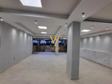 BUSINESS PREMISES FOR SALE 94 M2 AT HOXHA TAHSIN 134,000 EURO