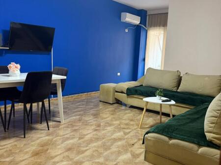 Jepet me qera apartament 1+1 te Zogu i Zi