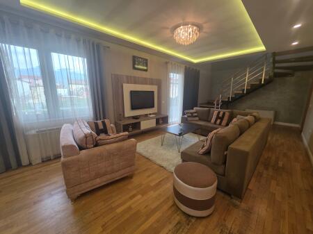 Duplex for rent, Jordan Misja Street