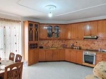 APARTAMENT ME QERA 2+1 LAPRAKE 65.000 LEKE