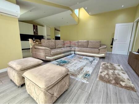 Ndërtesë - Për Shitje - Shkolla e Bashkuar, Tiranë(ID: 530291018-1024)