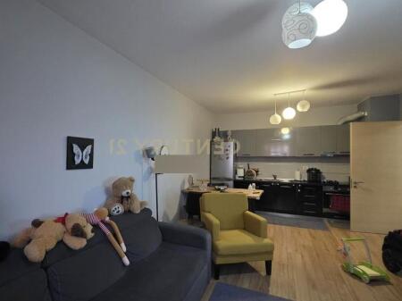 Ofrojme apartament 1+1 per shitje Kompleksi Magnet