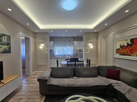 JEPET ME QIRA APARTAMENT 2+1+ POST PARKIMI NE SHKOZE