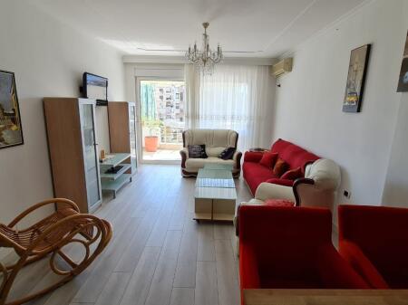 Apartment for rent – Bllok, Brigata VIII Street