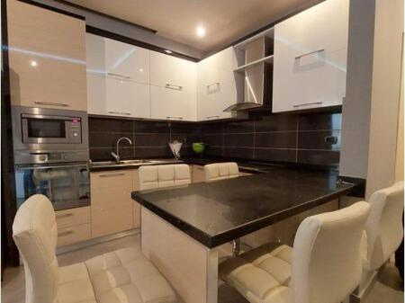 VENDESI APPARTAMENTO 2+1+2+1 BALCONE A ASTIR!