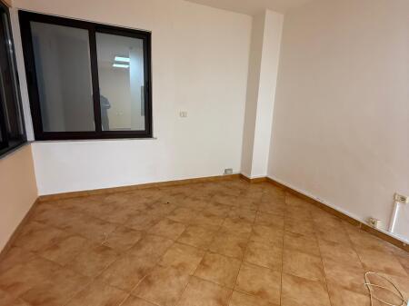 Jepet zyre me qira Mozaiku  tek 21 Dhjetorit