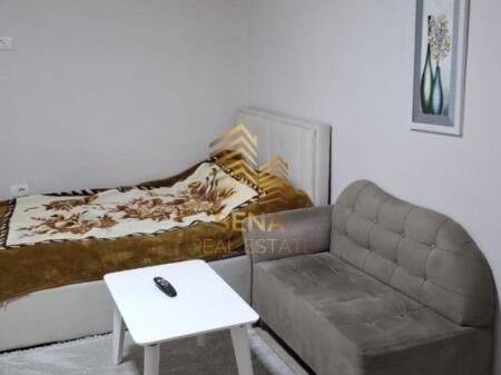 Qira, Garsoniere, 21 Dhjetori, 350 Euro