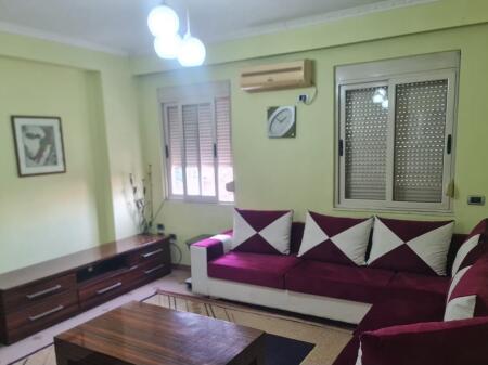 Jepet Me Qera Apartament 2+1+1 Ballkon