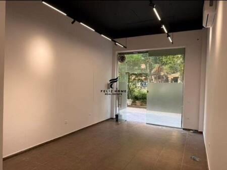 ZYRE ME QERA 33 M2 KOMUNA E PARISIT 55.000 LEKE