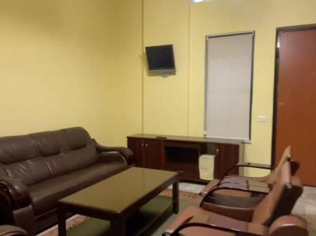 Rent | Business Premises | Kavaja Street | 650 €/month