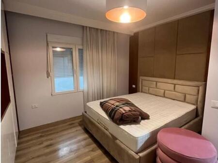 Jepet me qera apartament 2+1 ne Don Bosko  650 € /Muaj