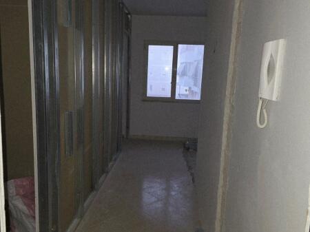 Offriamo un appartamento 1+1 in vendita a Fresk