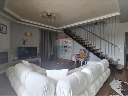 DUPLEX PER QIRA 2+1 KOMPLEKSI FZ