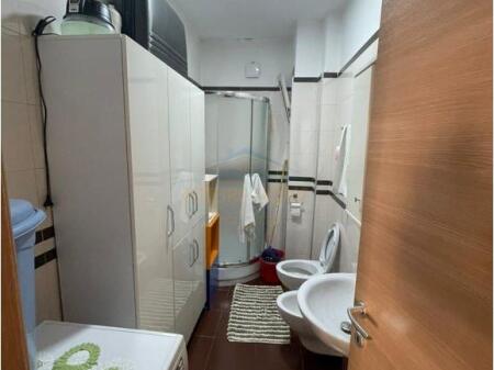 Apartament ne shitje 2+1+2, Rezidenca Sona, Liqeni i Thate, Tirane
