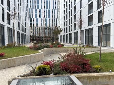 Shitet Apartament 1+1+post parkimi, “Ish sheshi Shqiponja”, Tiranë