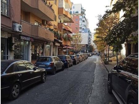 Commercial unit for sale, ground floor in the Ish - Blloku area, behind LSI! 362000 E