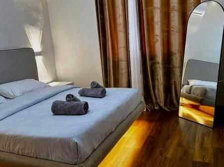 Qira, Apartament 2+1, Sheshi Wilson, Tiranë