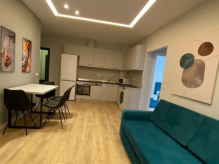 Apartament 2+1 me Qira – 21 Dhjetori, pranë Inxhinierisë së Ndërtimit