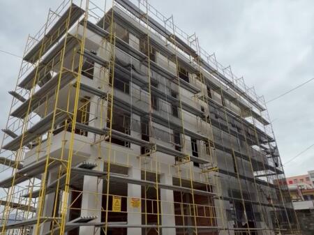 🏠 Shitet 1+1 – Ali Demi