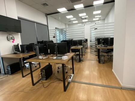 💎BUSINESS PREMISES FOR SALE AT SQUARE 21 COMPLEX!