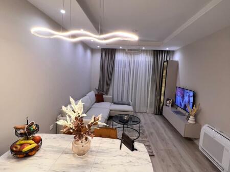 APARTMENT FOR RENT 2+1 21 DECEMBER 80,000 LEKE