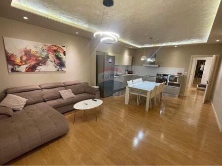 Ap 2+1+2 for rent at Komuna e Parisit