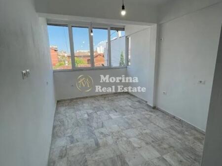 Rent | Business Premises | 4 Deshmoret Street | 800 €/month