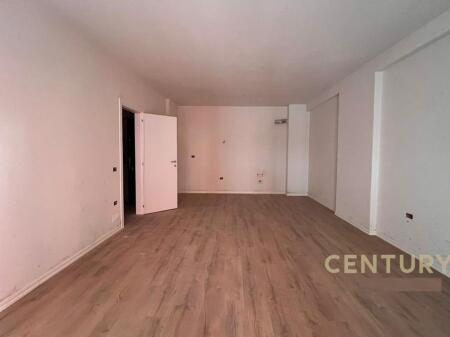 Shesim apartament 1+1 ne Yzberisht