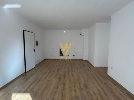 SHITET APARTAMENT 2+1+2 TE KOMPLEKSI XHELUKS XIBRAKU,RR.ELBASANIT 213.750 EURO