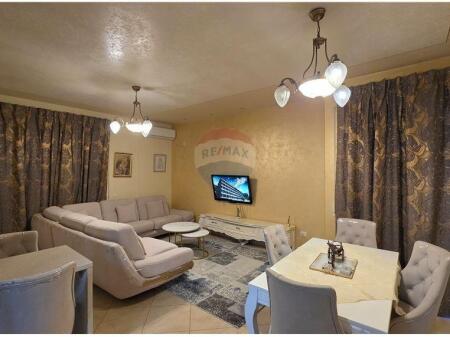 Apartament 2+1+2 ne shitje,Vlore pas Hotel Martini