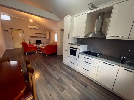 Shtepi me qera 2+1 qyteti studenti