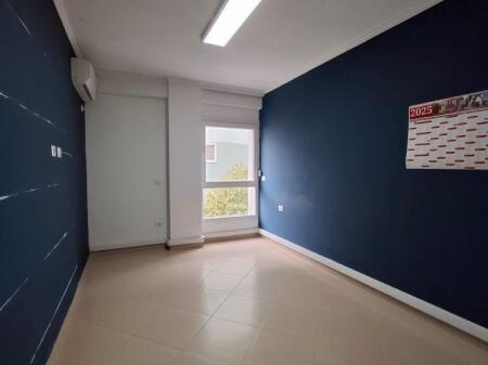 🏢  Office for Rent – Jeronim De Rada St.