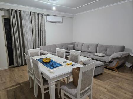 Appartamento 2+1+2 in affitto a Shkoze