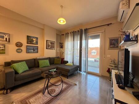 SHITET APARTAMENT 1+1 NE KOMUNE TE PARISIT !!!