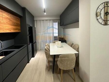 Rent, Apartment 2+1+2+PARKING SPACE, Brryl, Tirana.