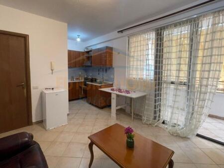 Qera, Apartament 1+1+2 Ballkone, Rruga e Elbasanit, Tiranë.