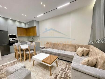 Qera, Apartament 2+1, Rruga Fuat Toptani, Tiranë.